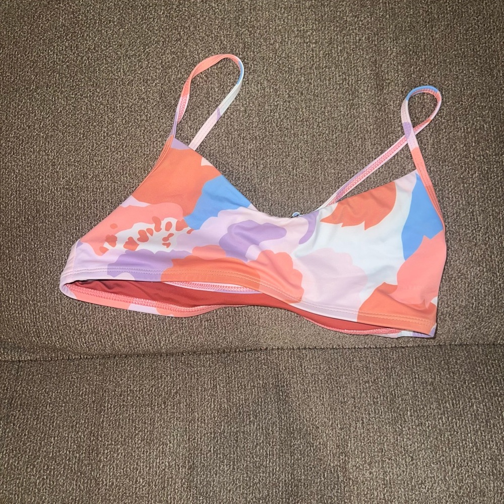 Jolyn bikini top